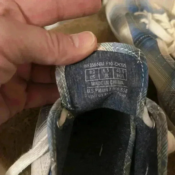 Keds sneakers size 9 - Picture 7 of 7